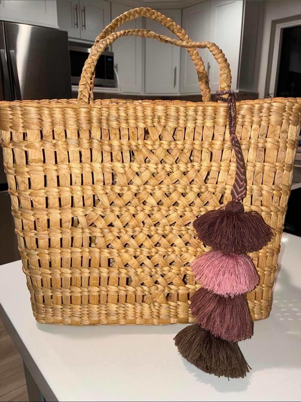 Tote NWOT Beautifully Woven Straw Bag with Shades of Brown Maroon & Pink Tassels